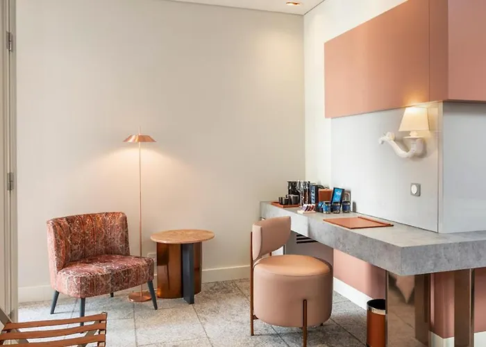 Hotel Convent Square Lisbon, Vignette Collection By Ihg 4*