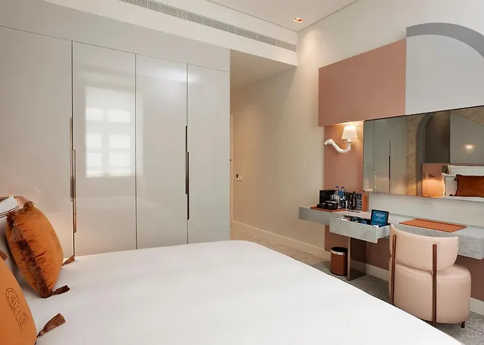 Hotel Convent Square Lisbon, Vignette Collection By Ihg 4*