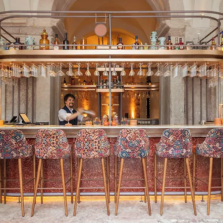 Hotel Convent Square Lisbon, Vignette Collection By Ihg 4*